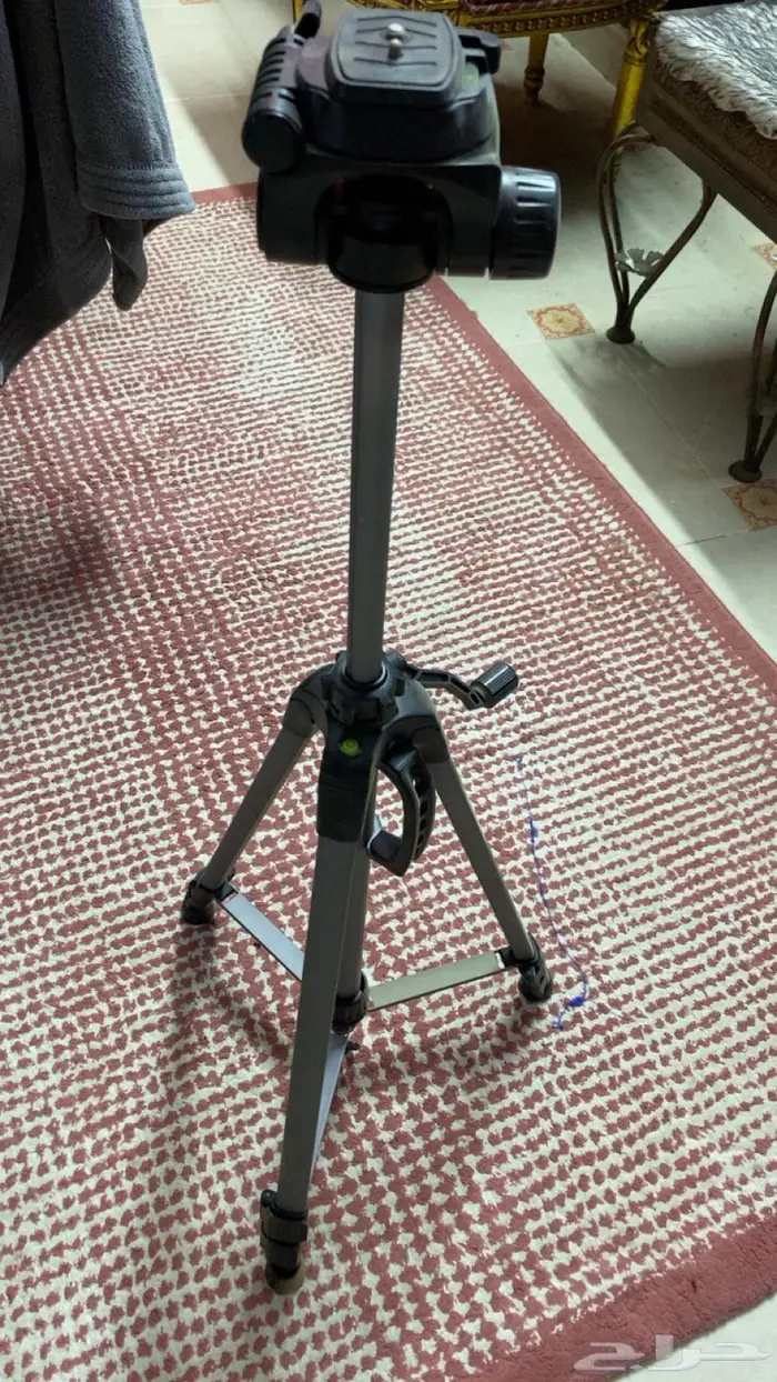 للبيع كيمره نيكون D5100 5