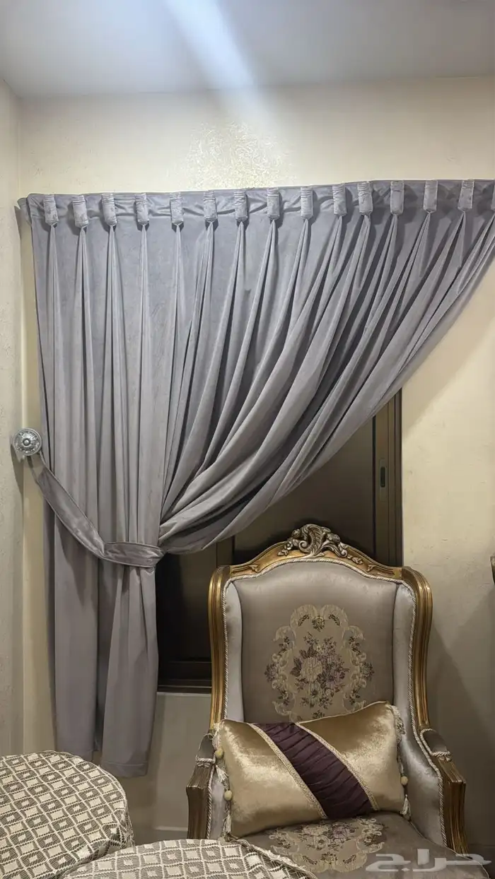 كنب مستخدم استخدام بسيط 1