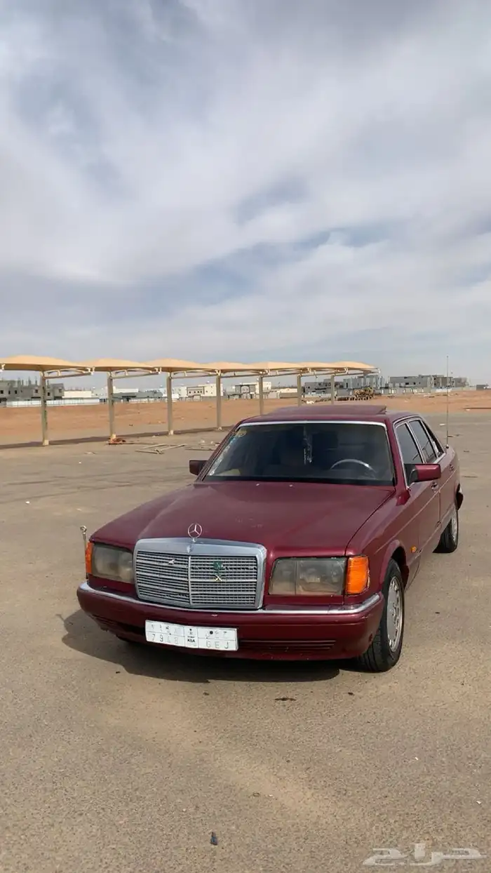 مرسيدس 1989. 300 0