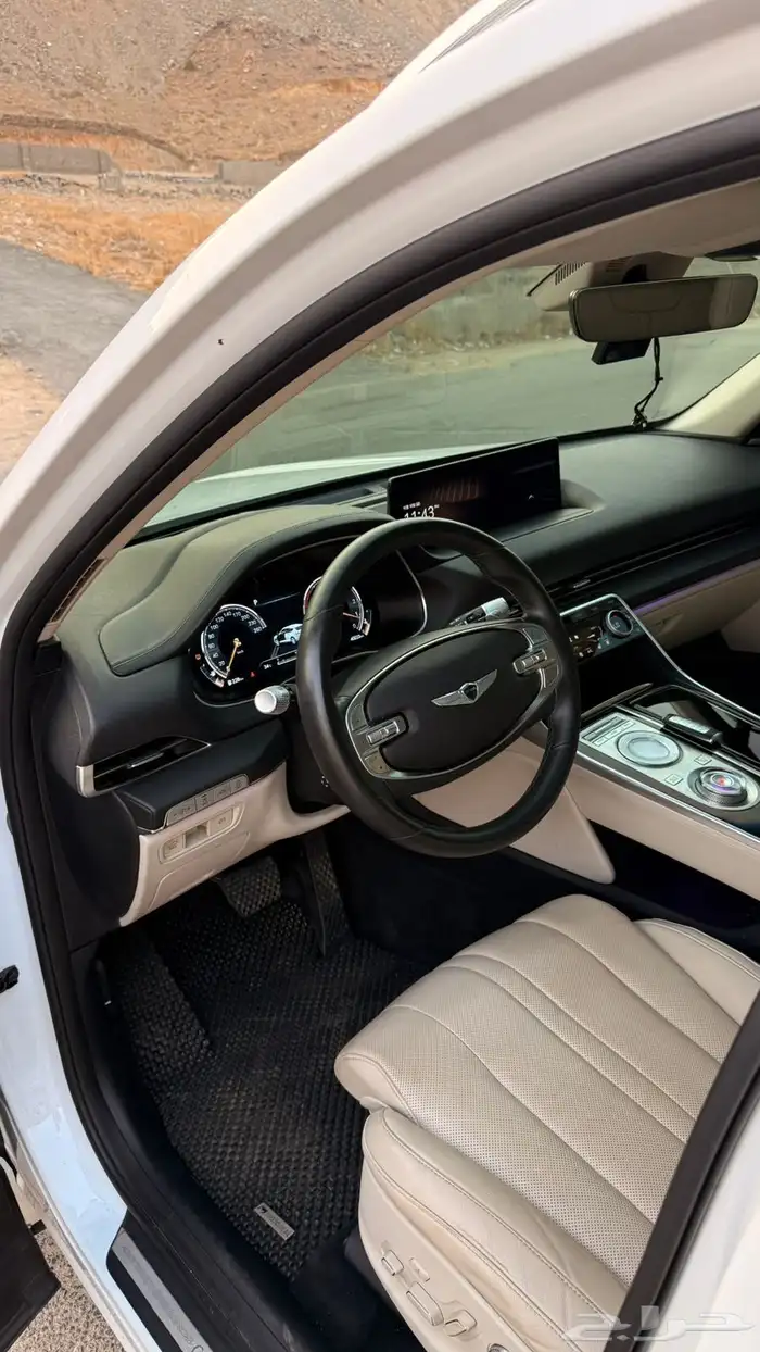 جنسس 2020 GV80 (بنزين) فل كامل بحالة الوكاله 12