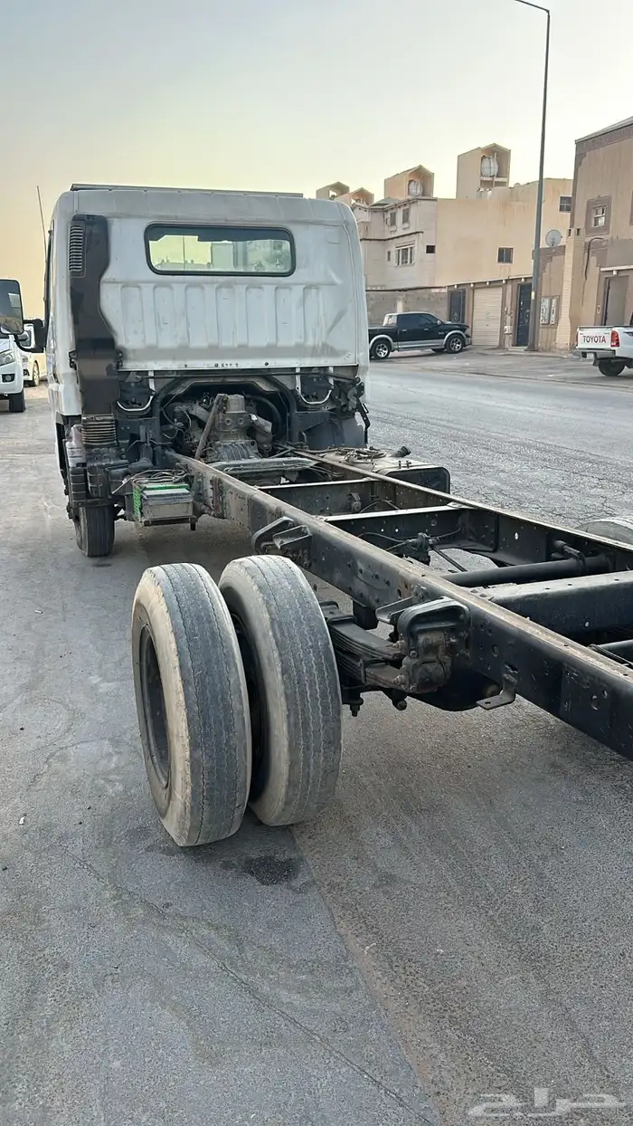 ميتسوبيشي 2013 2
