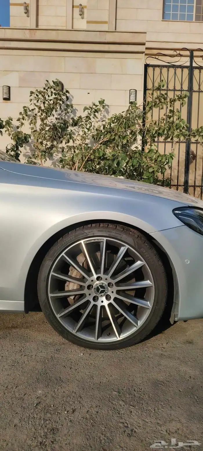 مرسيدس E300 موديل 2020 6