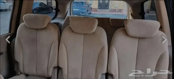 سيارة كيا كرنفال 2014 بحالة ممتازة (المالك الأول)-الرياض 5