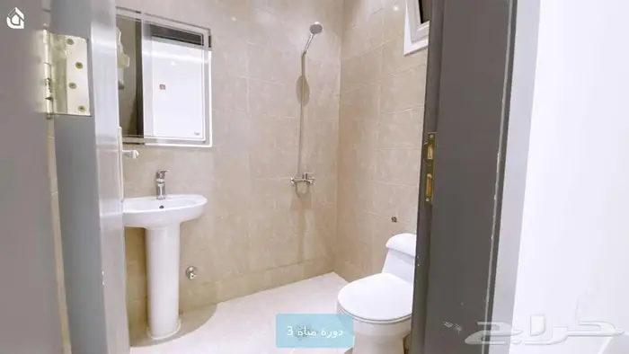 دور في حي العارض 3 غرف ومجلس و3 دورات مياه 5