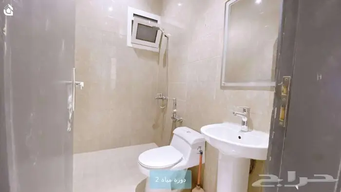 دور في حي العارض 3 غرف ومجلس و3 دورات مياه 10