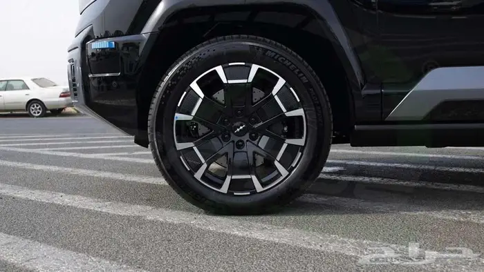 2025 BYD LEOPARD 8 2.0T Plug-in Hybrid اصفار مع ضمان 21