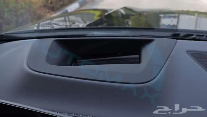 بي ام دبليو x6 XDrive 2025 خليجي اصفار مع ضمان الوكيل 13