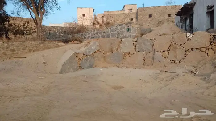 بنا ثمايل صغير وكبير وحداد ونجار وبنا بلوك 1