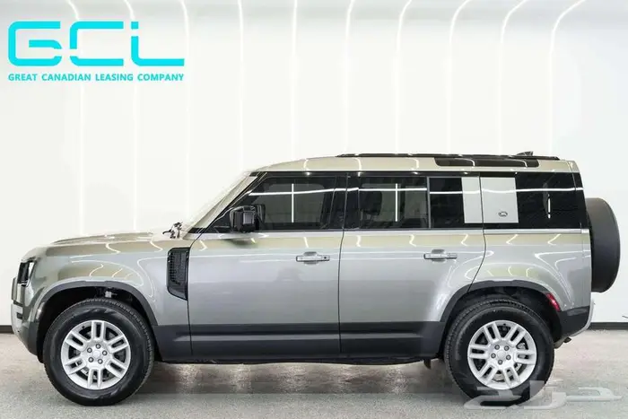 Land Rover Defender 110 S P300 66 000 KM 2022 6