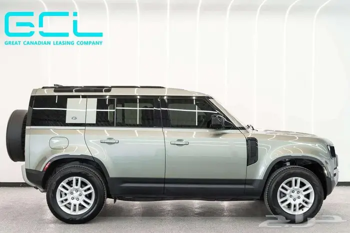 Land Rover Defender 110 S P300 66 000 KM 2022 7