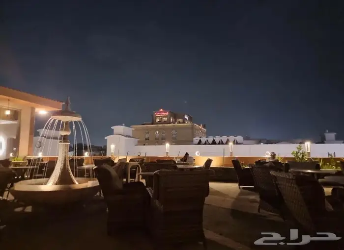 معارض تجارية على كورنيش الخبر للايجار بموقع مميز 2