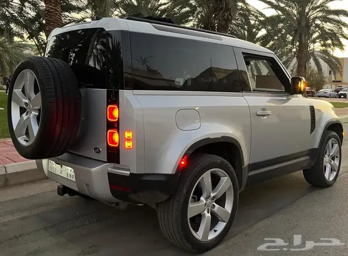 دينفيدر 90 ربع هارد توب V6 3.0 2021 4x4 ب 242 جاهز 3