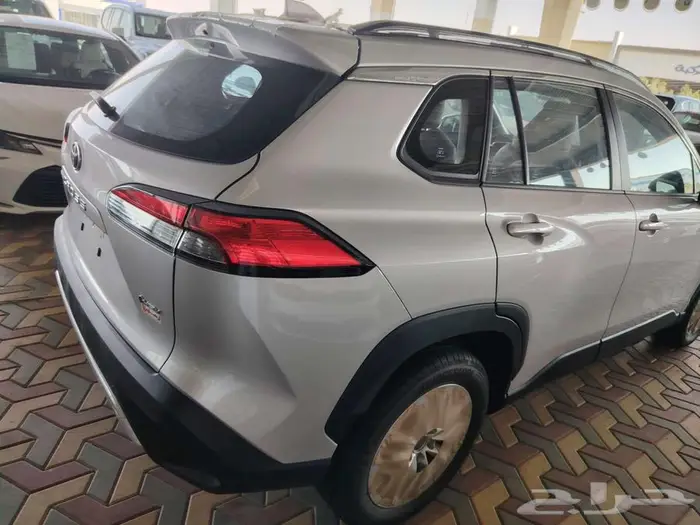 كورلا كروس هايبرد لمتد 2025 1