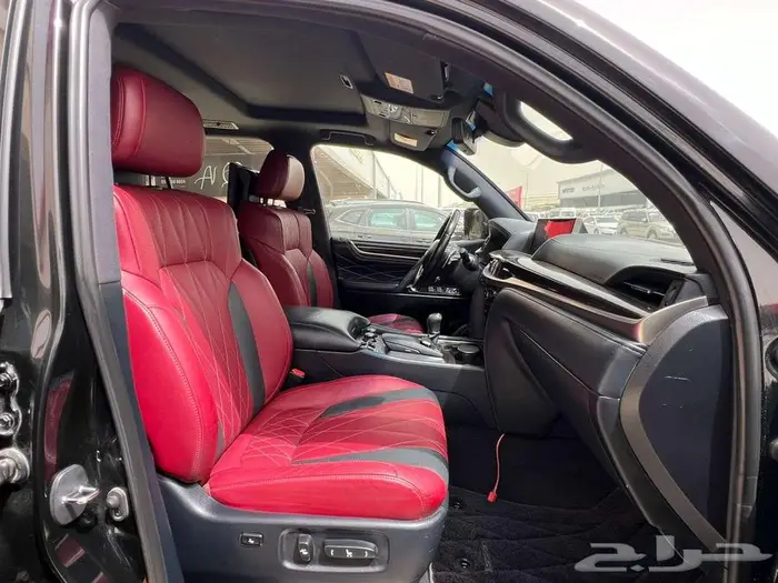 لكزس LX570 موديل 2019 بلاك ادشن بدي وكاله 3