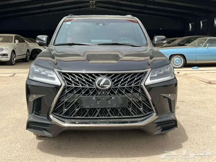 لكزس LX570 موديل 2019 بلاك ادشن بدي وكاله 1