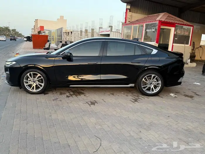 تورس 2023 نص فل اللون أسود 3