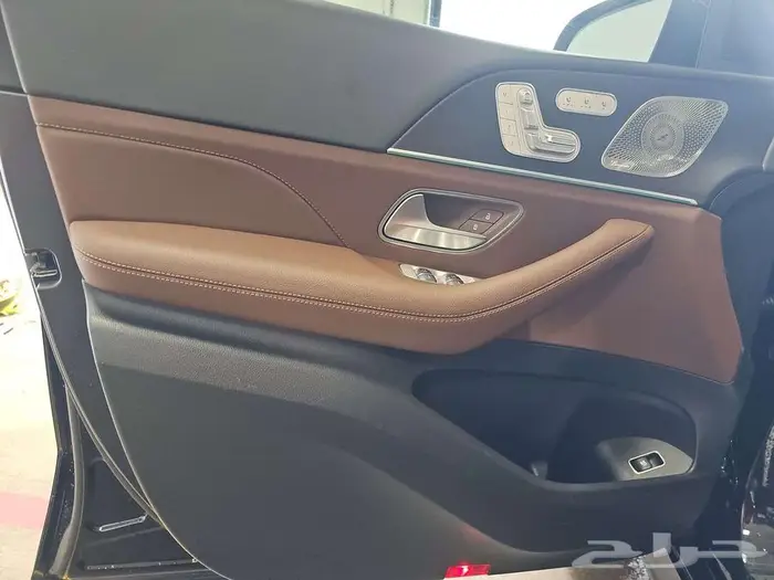 Mercedes-Benz GLS 450 4MATIC 10