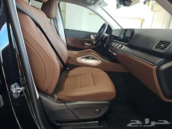 Mercedes-Benz GLS 450 4MATIC 9