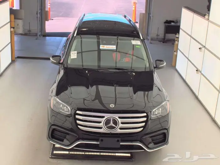 Mercedes-Benz GLS 450 4MATIC 1