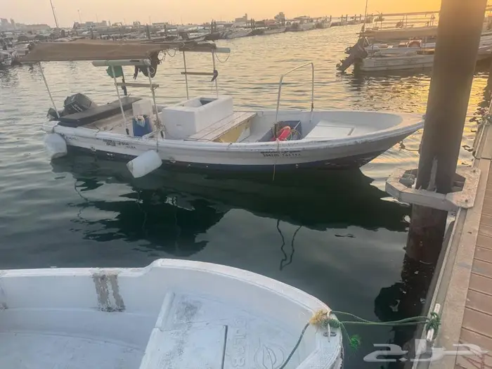 قارب 6 هداريس للبيع 2