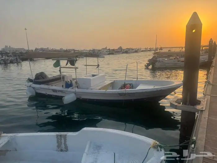 قارب 6 هداريس للبيع 1