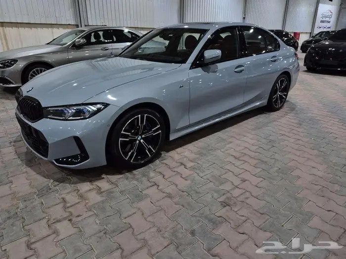 بي ام دبليو2024 BMW 320i 2024 10