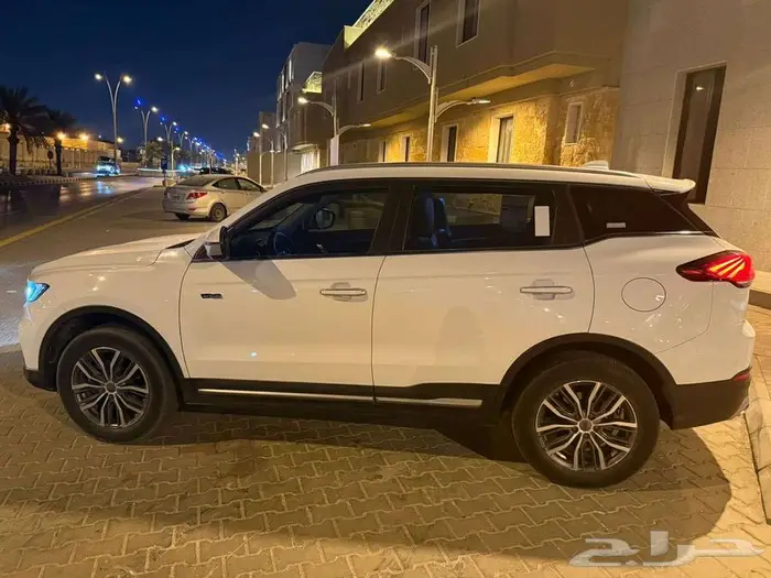 جيلي ازكارا 2021 بحاله الوكاله جدا جدا نضيفه 3