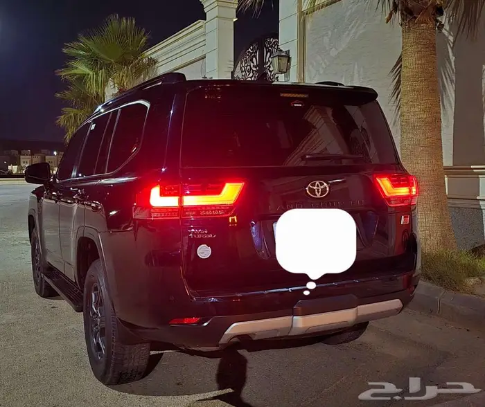 جيب لاندكروزر جي ار Gr اعلى فئة موديل 2022 3