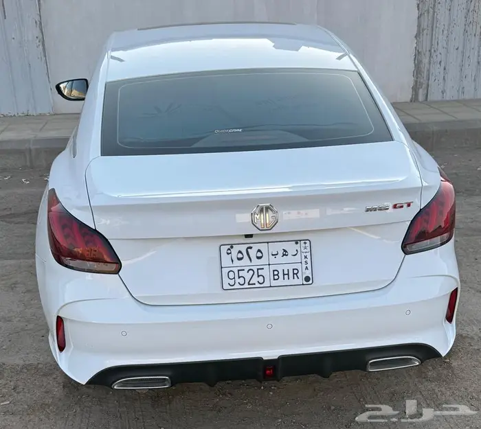 MG GT نص فل 1