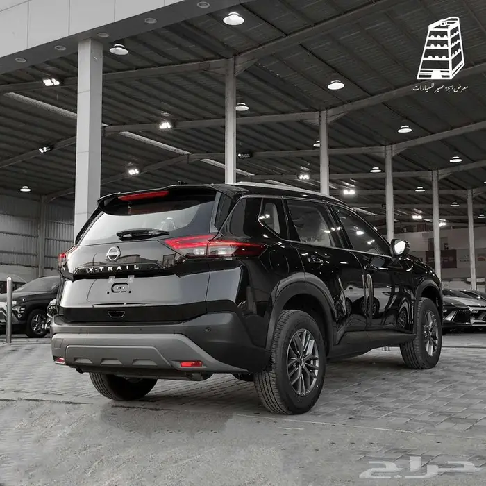 نيسان اكس تريل 2025 استاندر دبل 5 مقاعد كاش وتقسيط 3