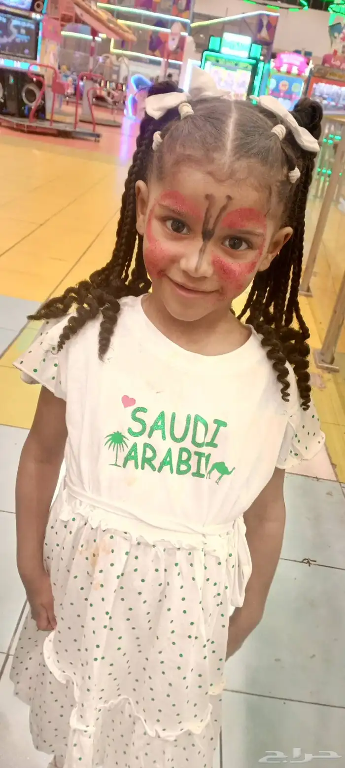 رسم الفرحه علي وجه الاطفال 8