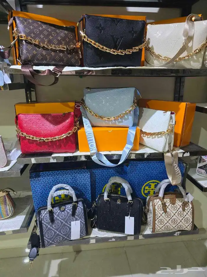 تصفيات شنط ماركات 49