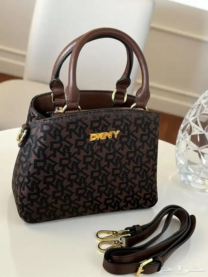 متجر_كاتشي شنطة نسائية من دكني بلون المشمش جلد 6