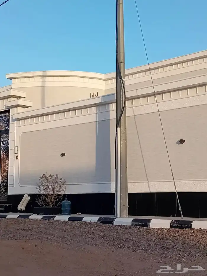 لياسه ملونه بطحاء الرياض واسمنت ابيض ديكورات خارجيه 3