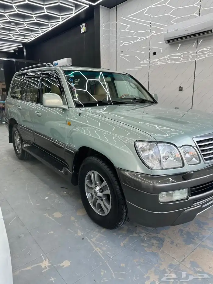 للبيع جيب لكزس LX470 0