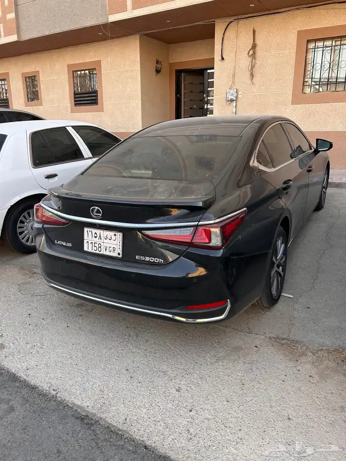لكزس 2019 ES300 هايبرد 3