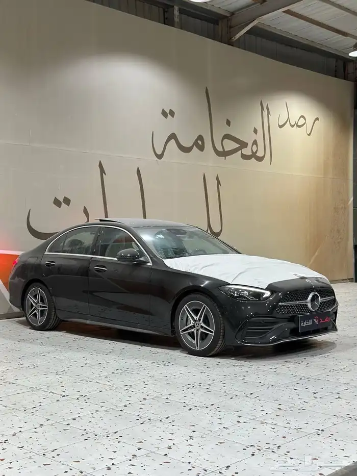 مرسيدس C200 2025 اصفار . رصد الفخامة 0