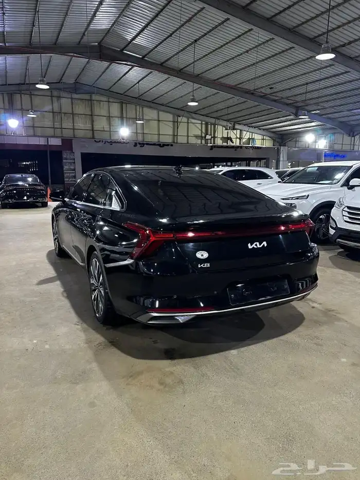 كيا K8 اسود 2022 بنزين بطاقة جمركية وارد كوريا 4