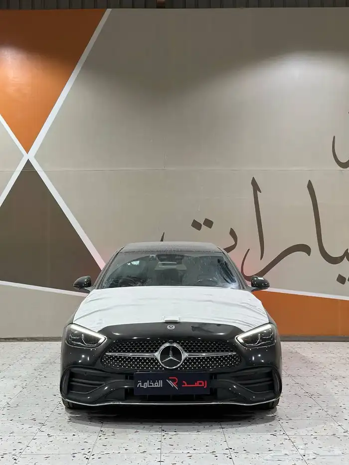 مرسيدس C200 2025 اصفار . رصد الفخامة 3