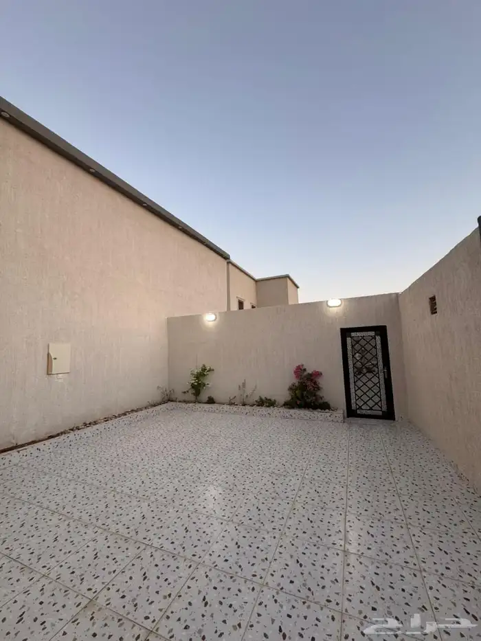 بدون الاثاث 2