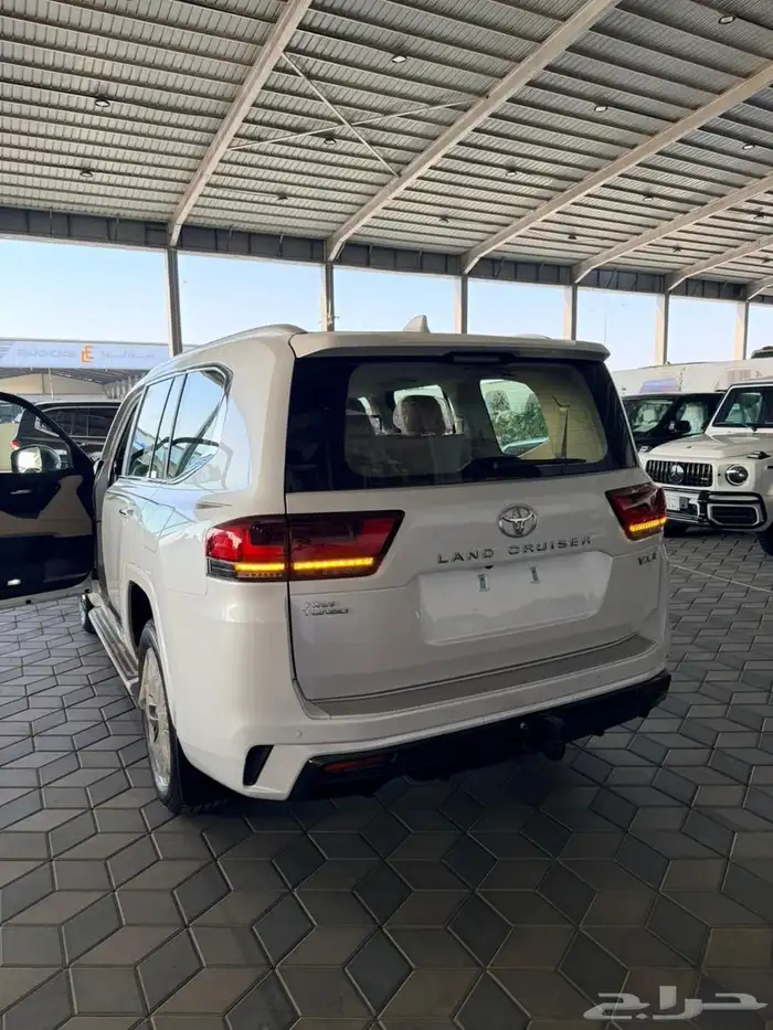 لاند كروزر 2025 vxr لميتد فل كامل قطري فاتوره بأقل الأسعار 6