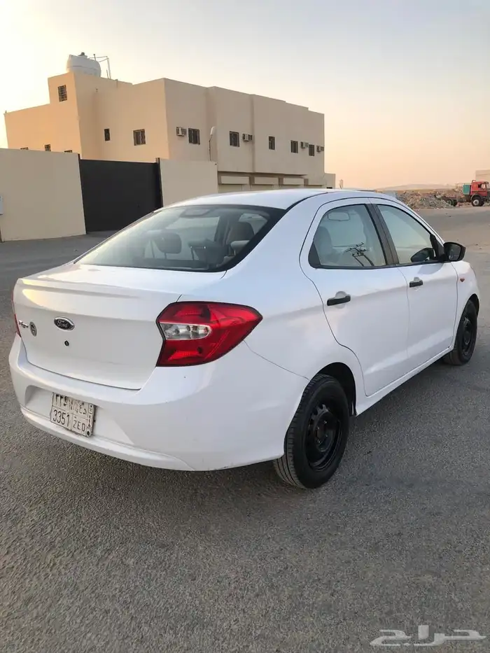 فورد فيجو 2018 اوتوماتيك 3