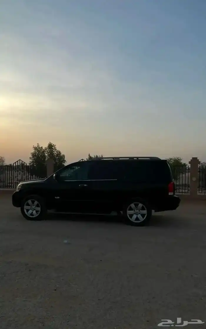 نيسان 1