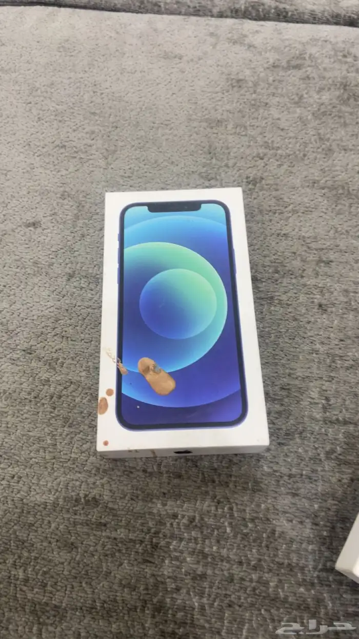 كرتون آيفون 15 اسود 128 قيقا وكرتون آيفون 13 ابيض  128 قيقا 5