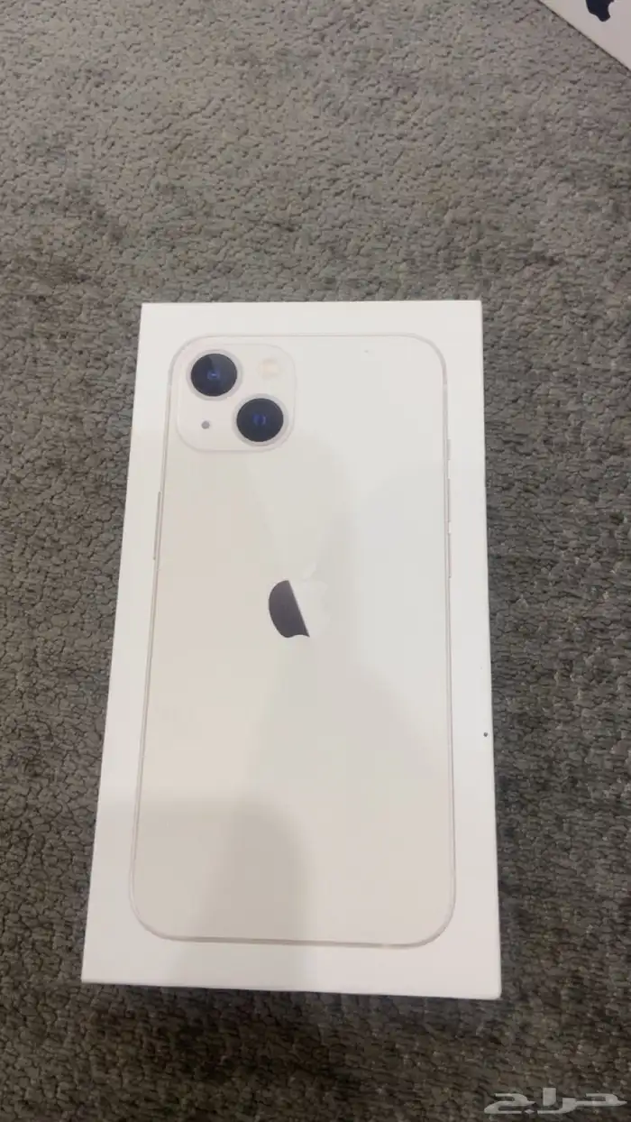 كرتون آيفون 15 اسود 128 قيقا وكرتون آيفون 13 ابيض  128 قيقا 0