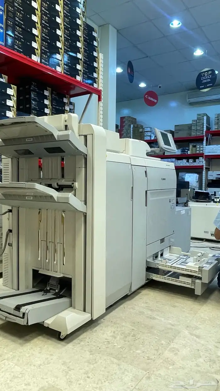 عملاق الديجتال و الدعايا و الاعلان اله تصوير كانون c650 3