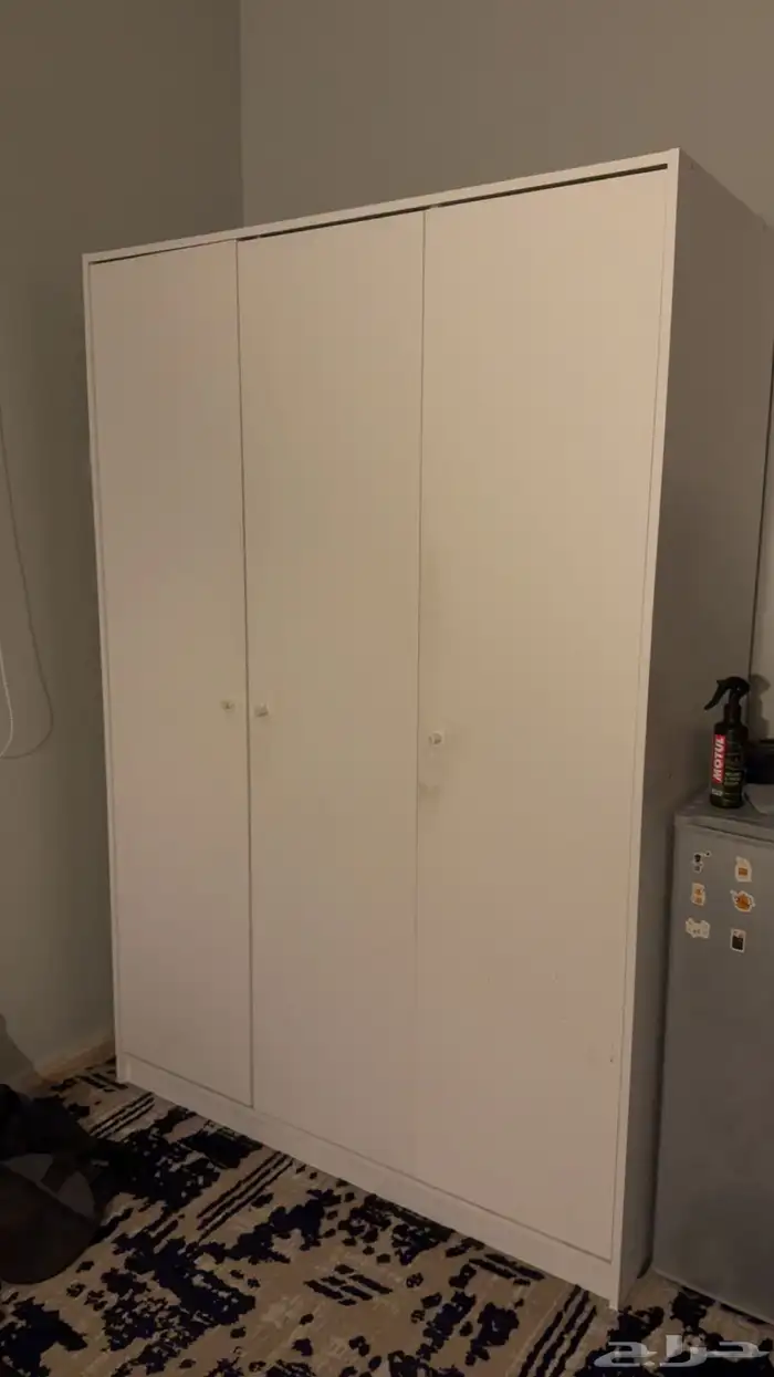 دولاب من ايكيا 0