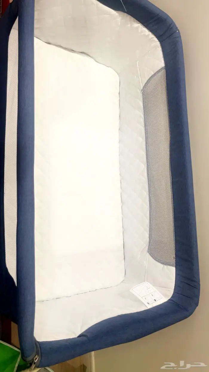سرير اطفال 1