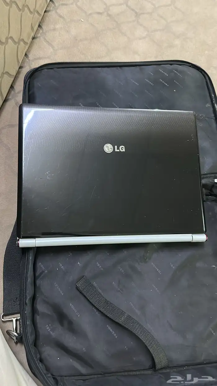 للبيع لابتوب LG 1