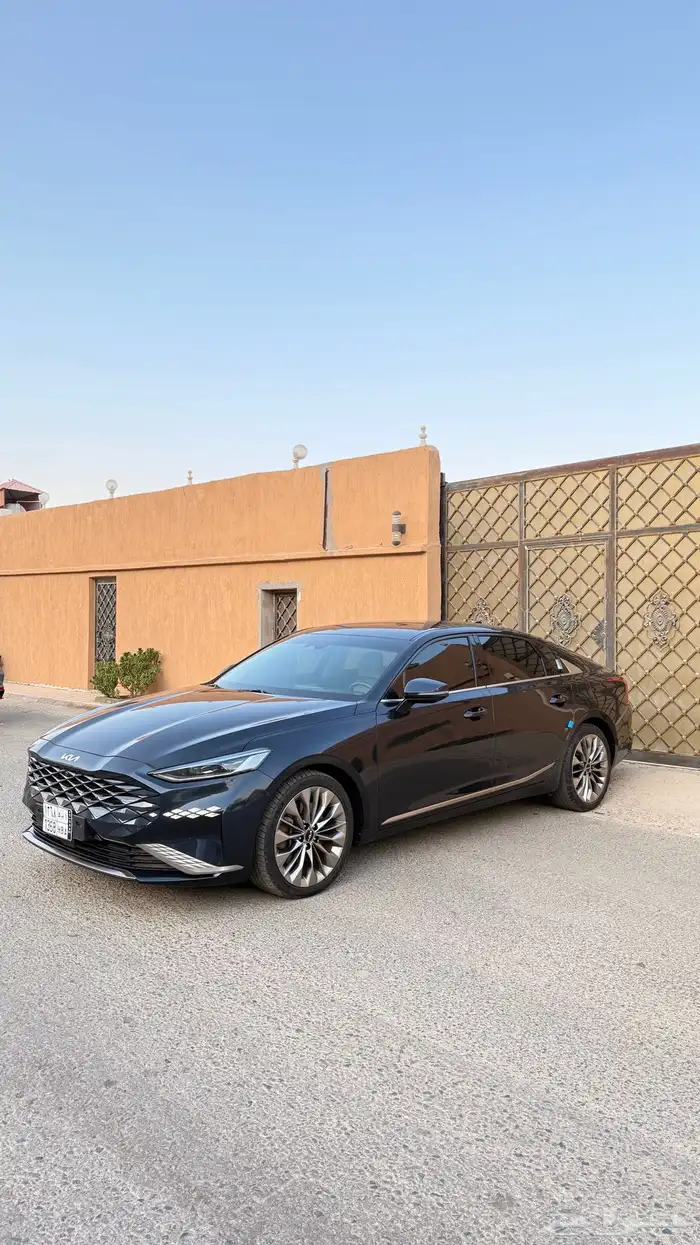 كيا K8 2022 ( بنزين) v6 فل كامل بحالة الوكالة 2